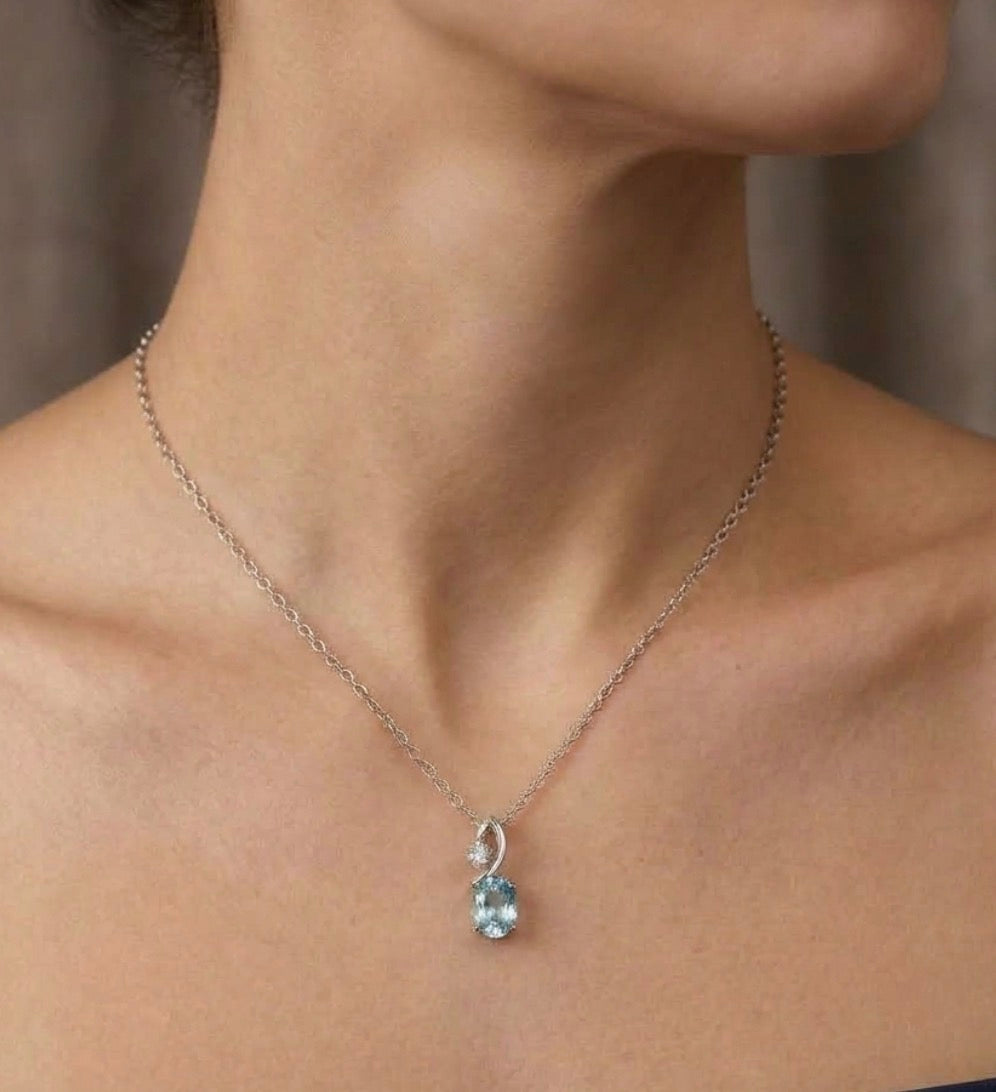 Sterling Silver Aquamarine Oval cut Necklace