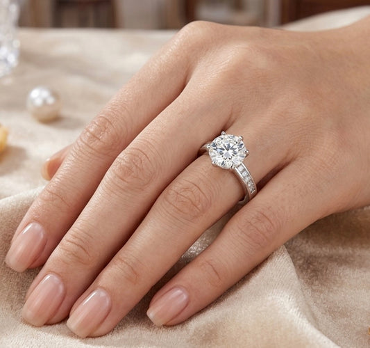 Sterling Silver 6-prongs Brilliant Cut stone Ring