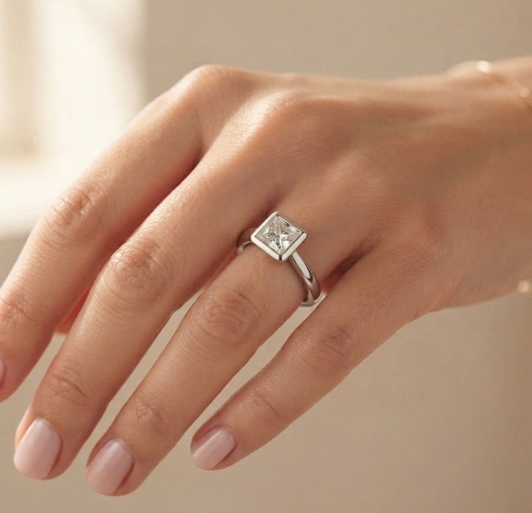 Sterling Silver Princesses-cut Solitaire Ring