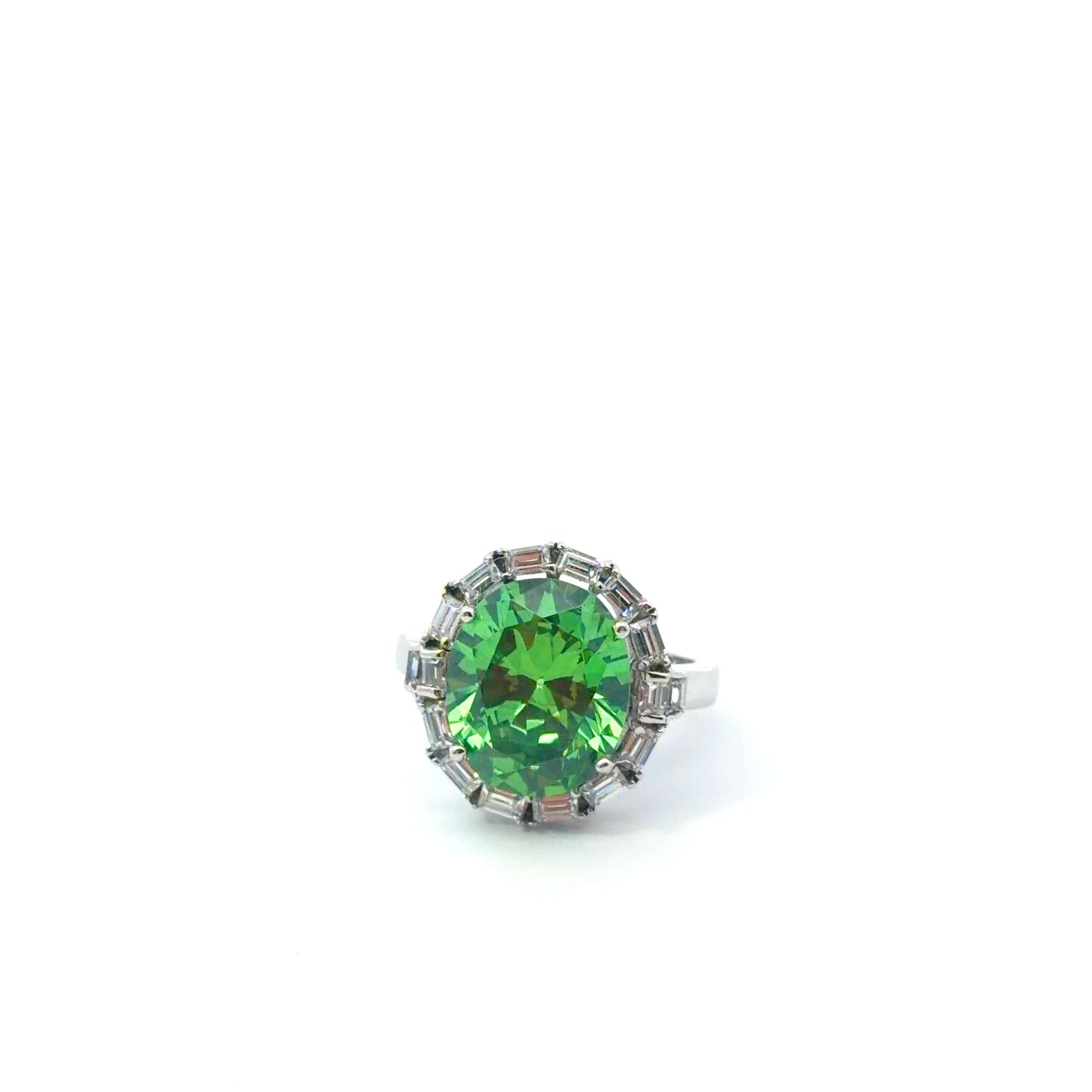 Sterling Silver Emerald cocktail Ring