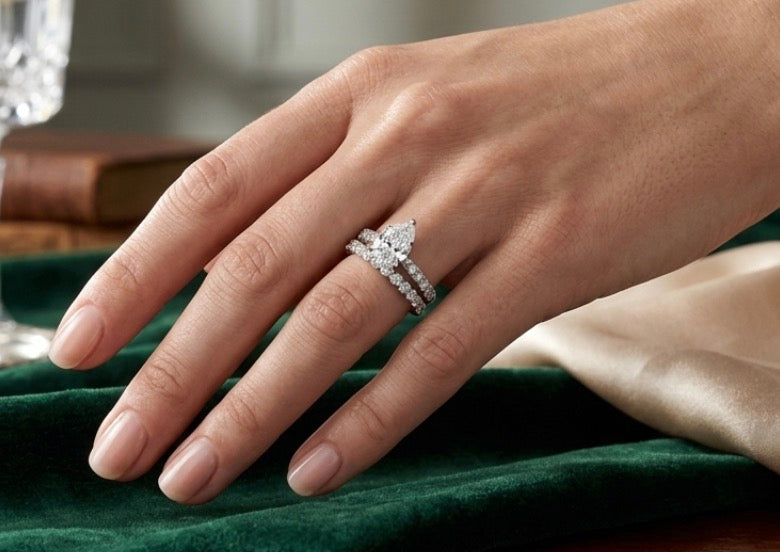 Sterling Silver Teardrop Wedding Ring Set