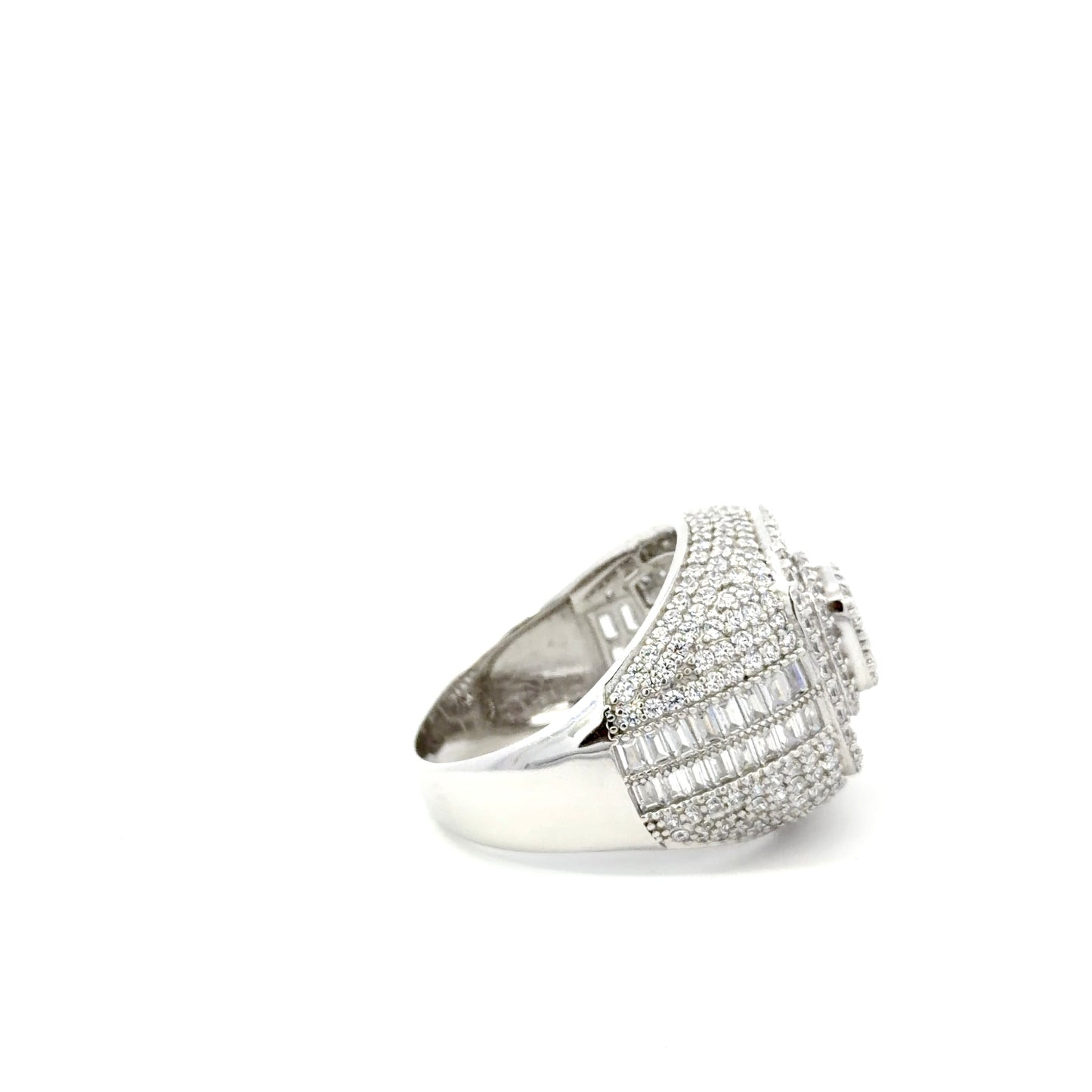 Championship- Style Men’s Ring