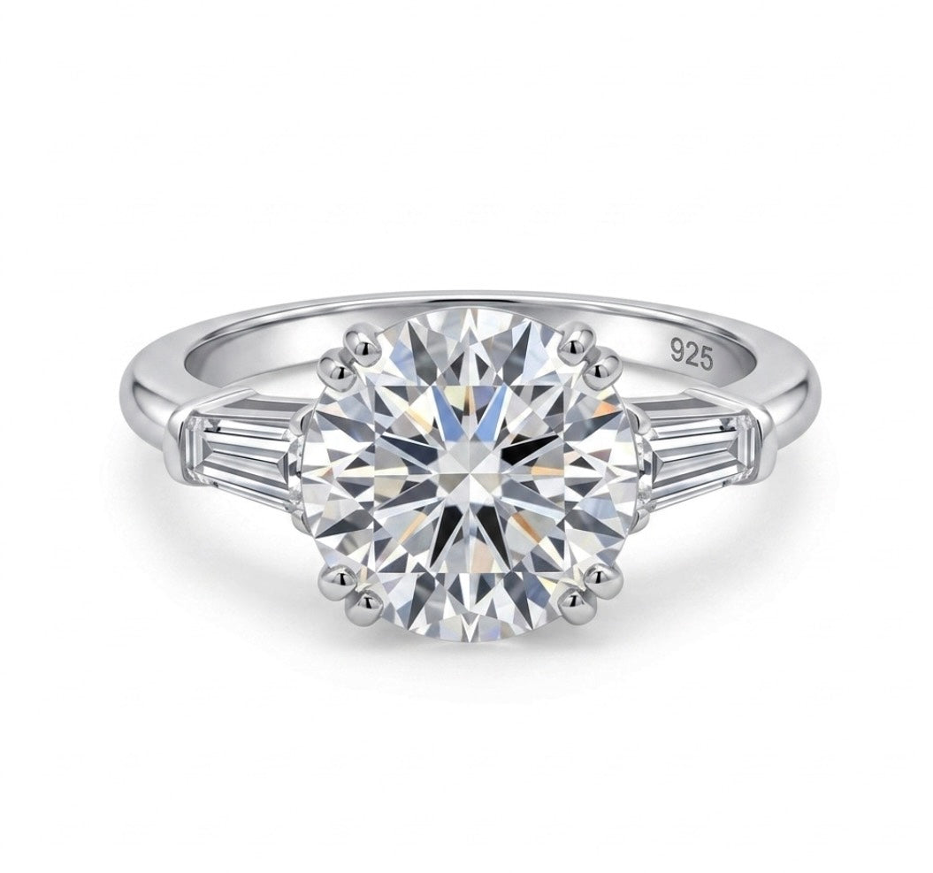 Sterling Silver Brilliant-cut stone Ring