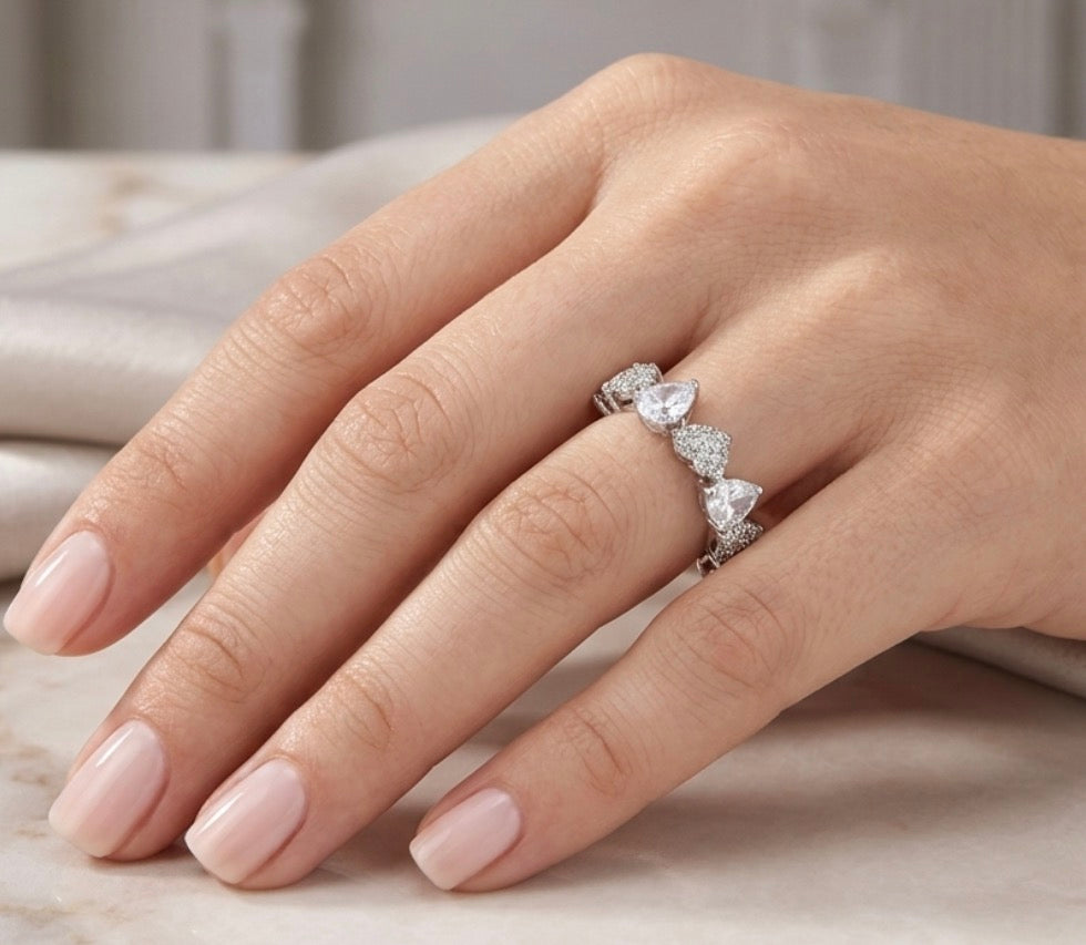 Sterling Silver Teardrop-cut Ladies Band