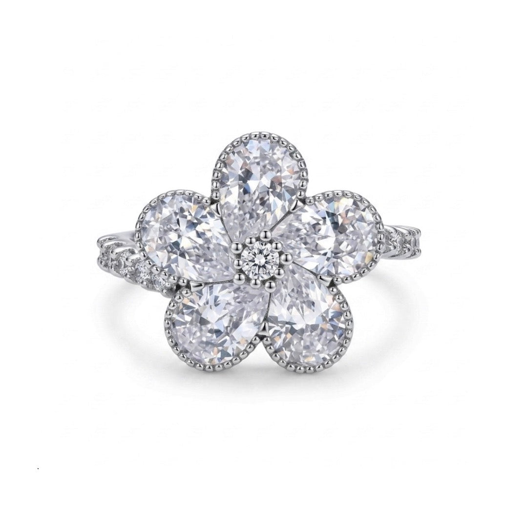 Sterling Silver Floral Design Ring