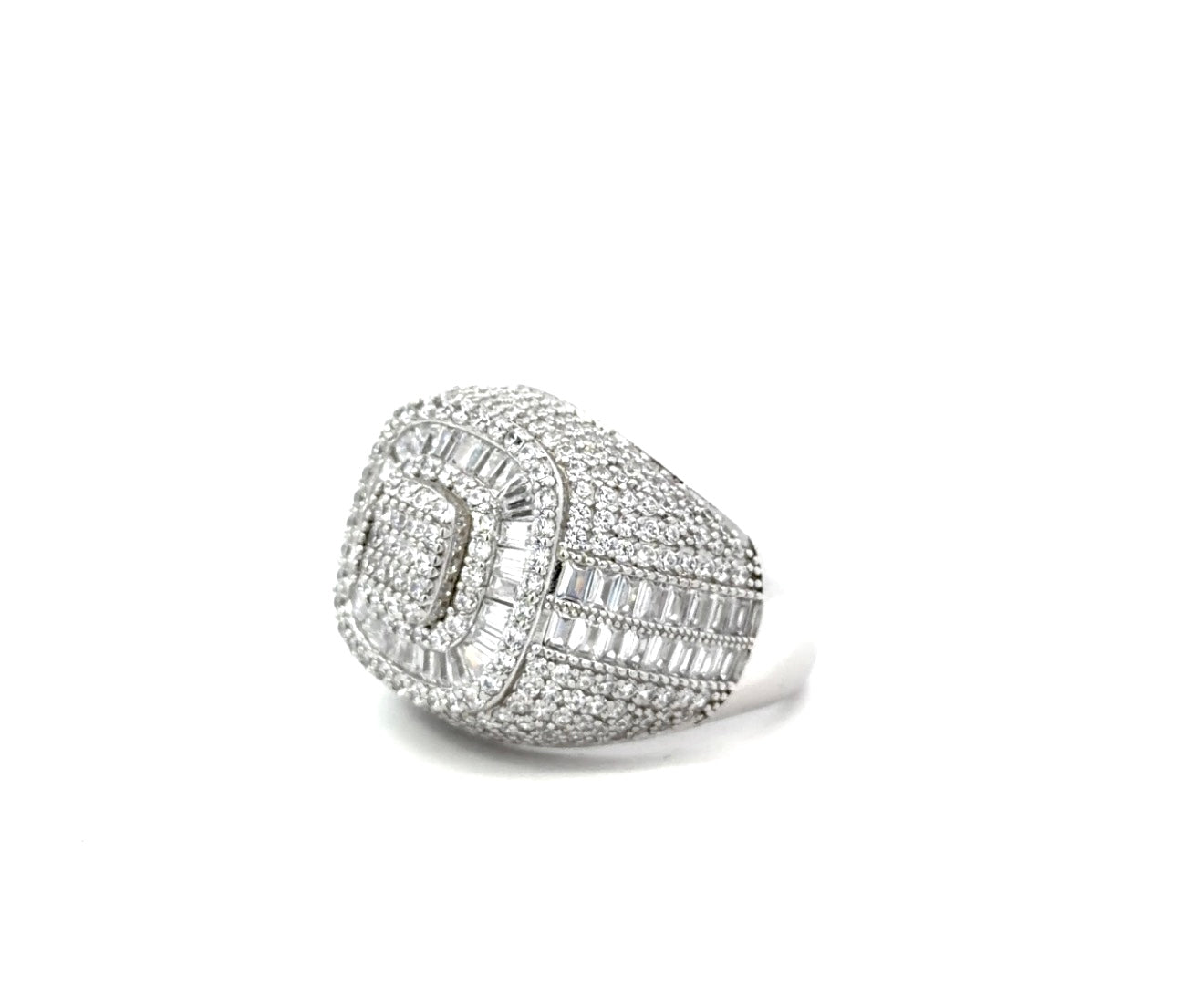 Championship- Style Men’s Ring