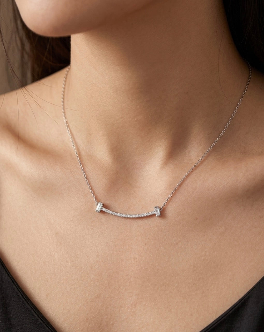 Sterling Silver Curved Bar Necklace