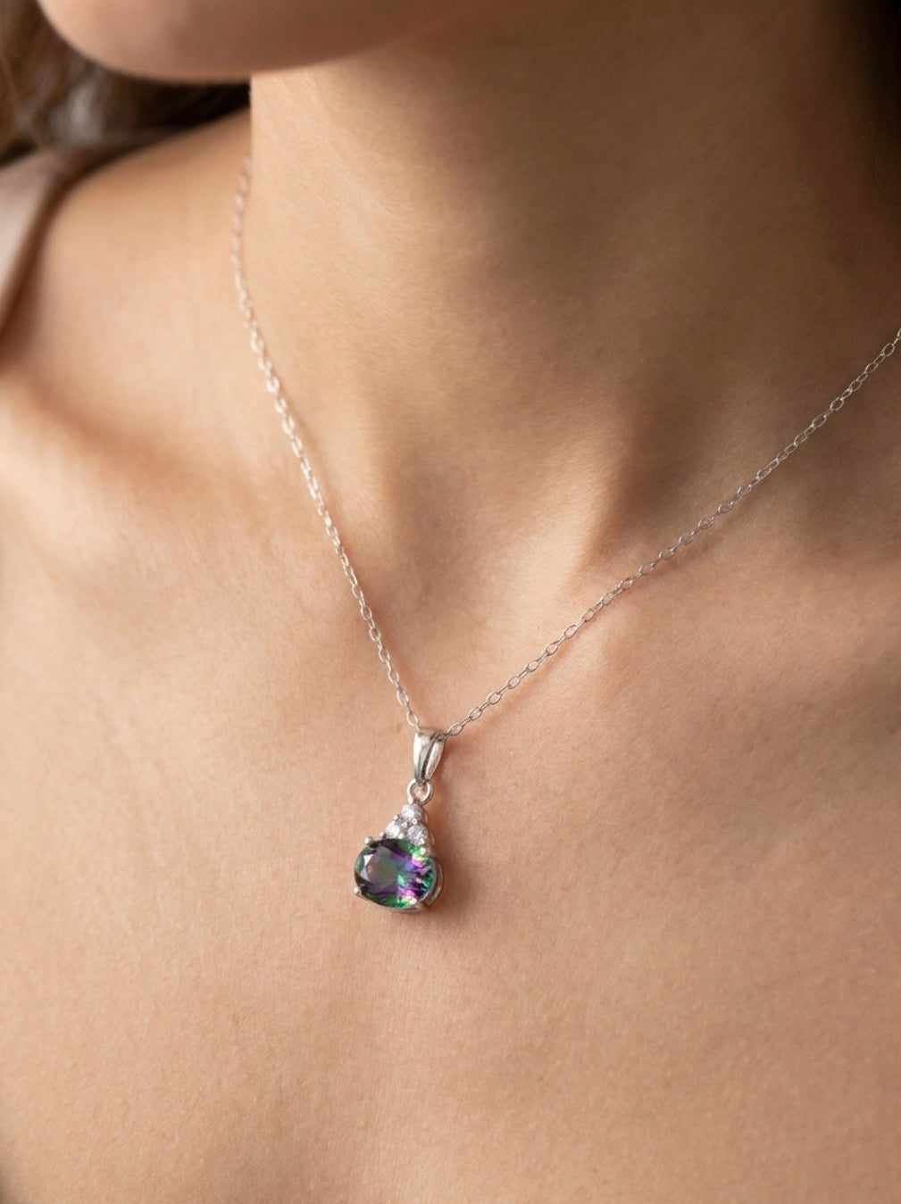 Sterling Silver Oval cut Amethyst Necklace