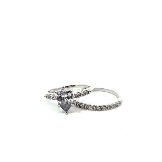 Sterling Silver Teardrop Wedding Ring Set