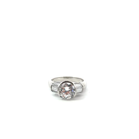 Sterling Silver Round Cut Ring